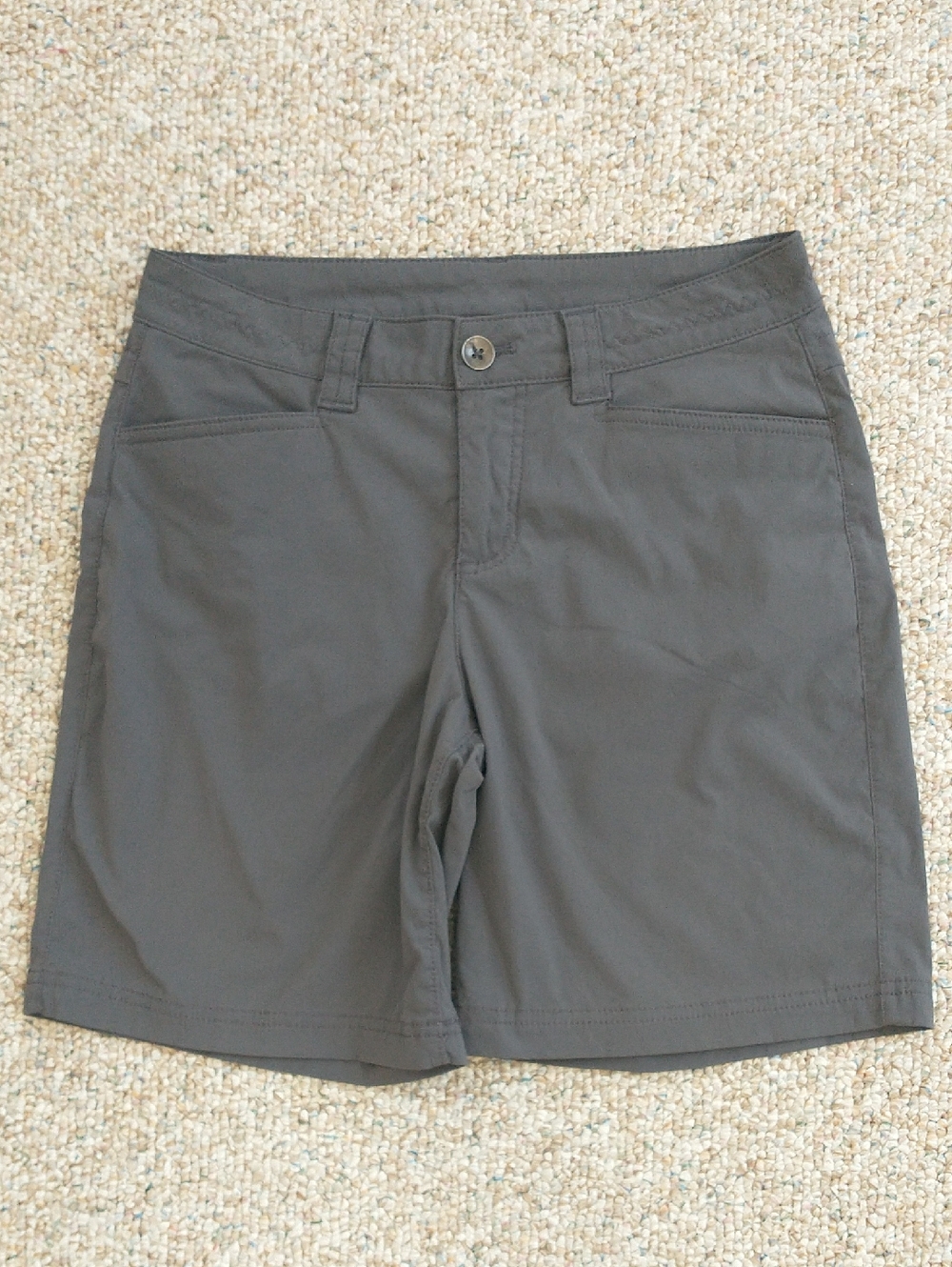 Eddie Bauer Travex Shorts 7.5" Inseam  Size 2